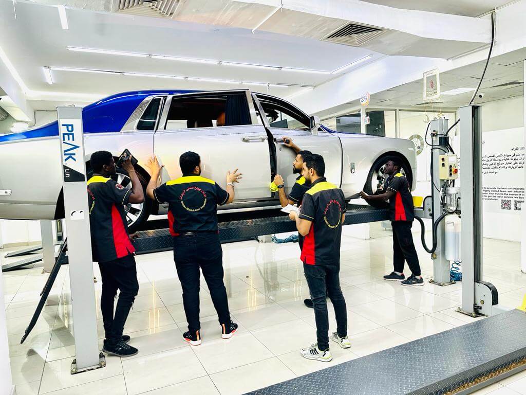 Golden Munich Car Inspection Center Background - Professional Automotive Diagnostics